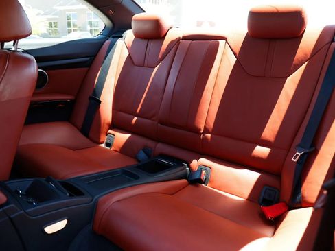 Used 2011 BMW M3 Sedan RWD image 12