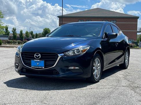 Used 2017 MAZDA MAZDA3 Sport w/ Preferred Equipment Package FWD image 3