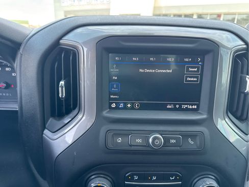 Used 2021 Chevrolet Silverado 1500 Custom Trail Boss w/ LPO, Dark Essentials Package AWD/4WD image 6
