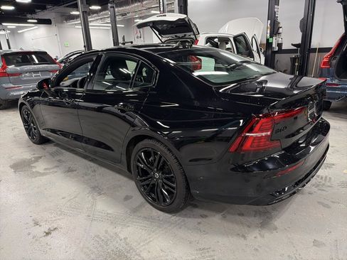 Used 2025 Volvo S60 B5 Ultra image 2
