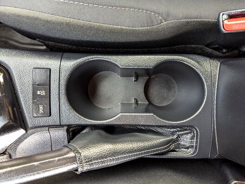 Used 2018 Toyota Corolla iM image 25