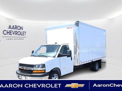 New 2026 Chevrolet Express 3500 w/ Power Convenience Package