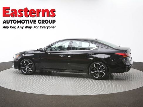 Used 2024 Nissan Altima 2.5 SR FWD image 61