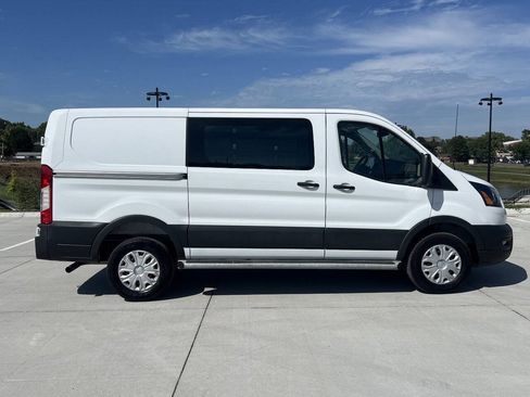 Used 2025 Ford Transit 250 Low Roof w/ Exterior Upgrade Package RWD image 2