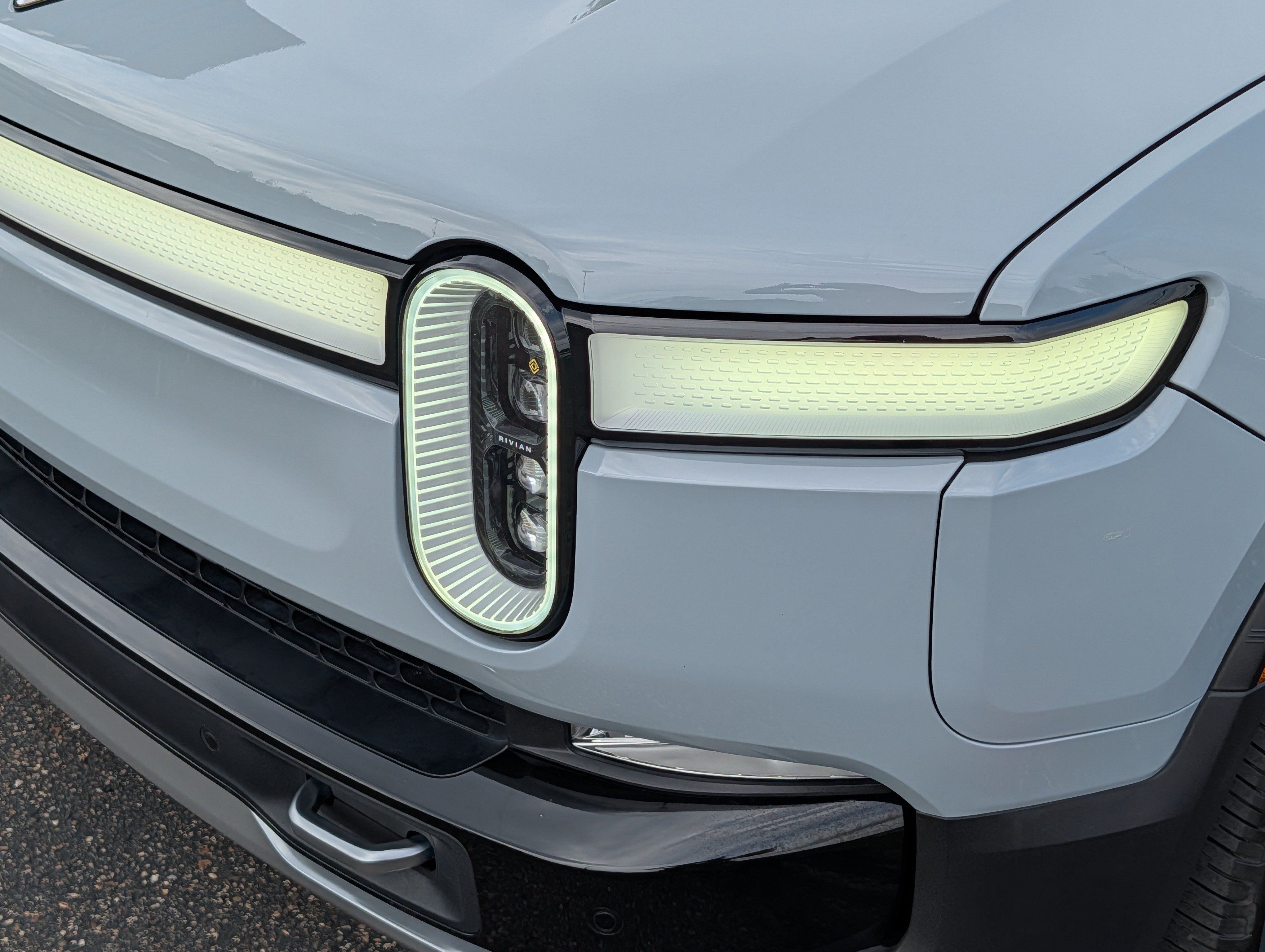 Used 2022 Rivian R1T Adventure AWD/4WD image 16