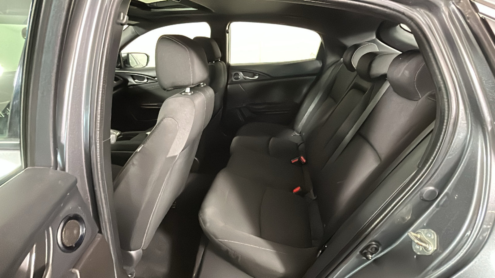 Used 2019 Honda Civic EX image 30