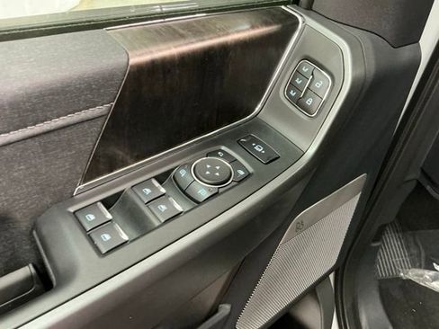 New 2026 Ford F350 Lariat AWD/4WD image 16