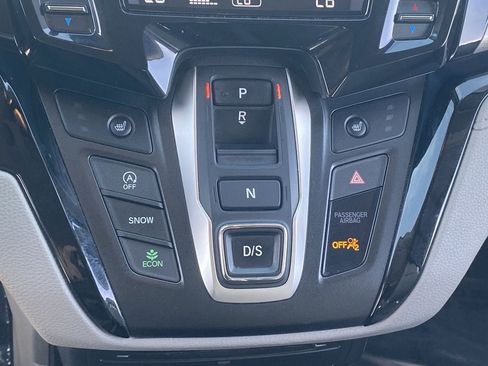 Certified 2024 Honda Odyssey Touring image 27