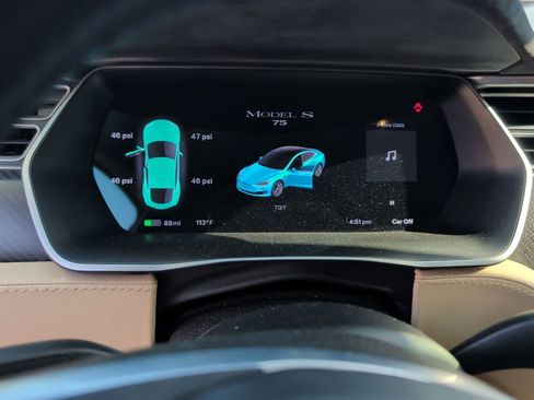 Used 2017 Tesla Model S 75 RWD image 4