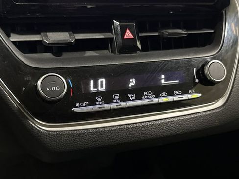 Used 2023 Toyota Corolla LE FWD image 16