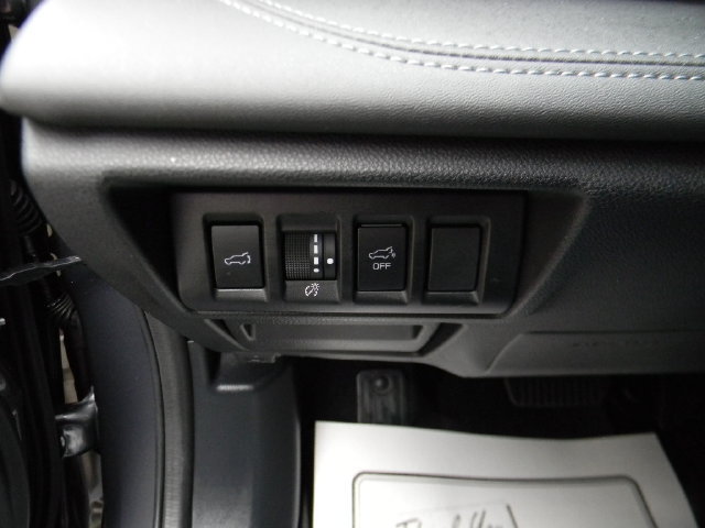 Used 2024 Subaru Outback Touring XT AWD/4WD image 17