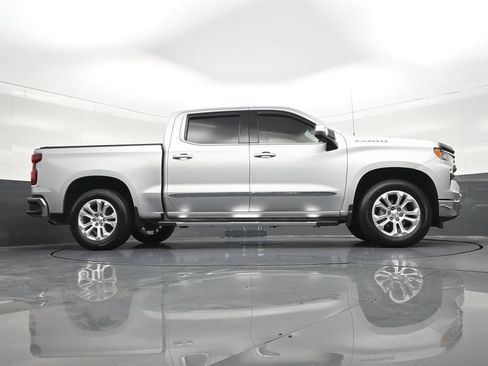 Used 2022 Chevrolet Silverado 1500 LTZ RWD image 32
