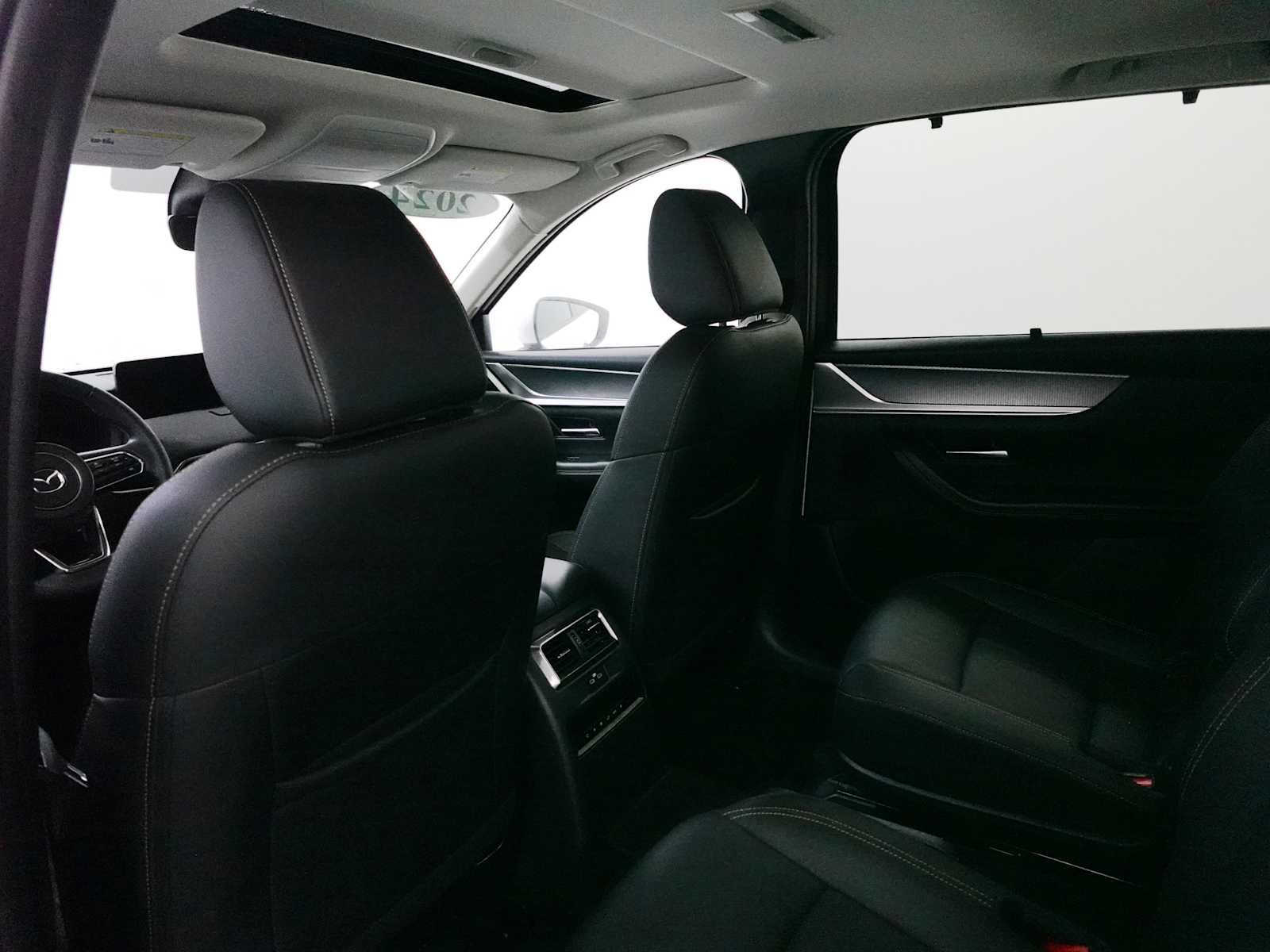 Used 2024 MAZDA CX-90 Plug-In Hybrid w/ Preferred AWD/4WD image 28