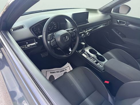 Used 2022 Honda Civic Sport image 11