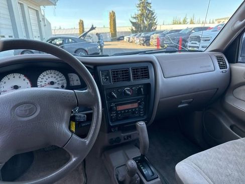 Used 2003 Toyota Tacoma 4x4 Xtracab V6 image 20