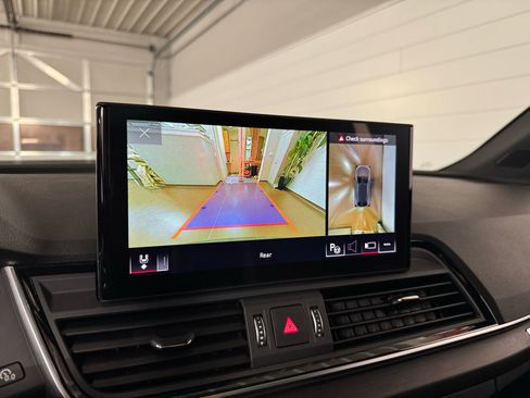 Used 2023 Audi Q5 2.0T Prestige w/ Prestige Package image 28