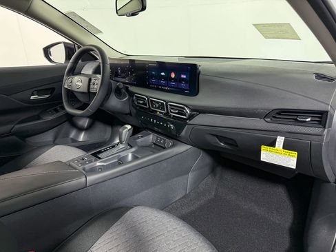 Certified 2026 Nissan Sentra SV w/ SV Convenience Package FWD image 11
