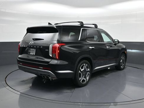 Used 2023 Hyundai Palisade SEL w/ Premium Package AWD/4WD image 7