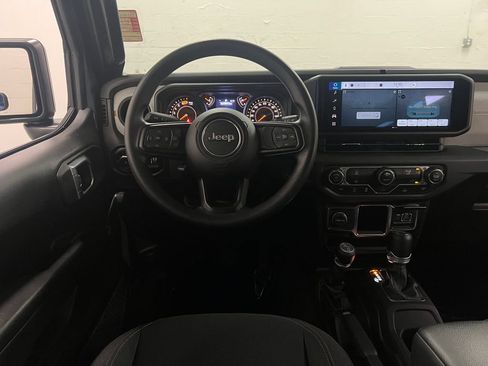 Certified 2024 Jeep Wrangler Unlimited Sport AWD/4WD image 14
