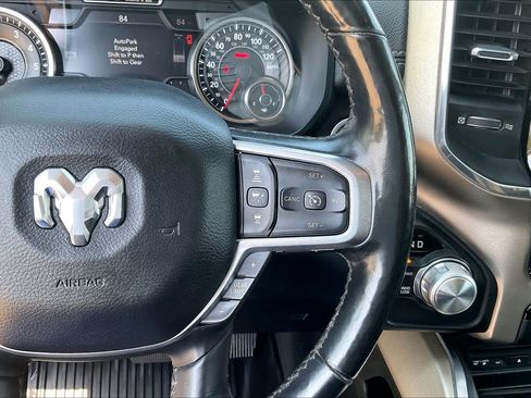 Used 2019 RAM 1500 Laramie AWD/4WD image 24