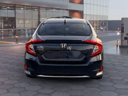 Used 2020 Honda Civic EX image 9