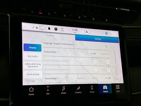 Used 2023 Jeep Grand Cherokee Limited w/ Luxury Tech Group II image 38