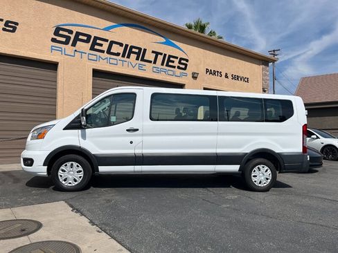 Used 2022 Ford Transit 350 XLT RWD image 3