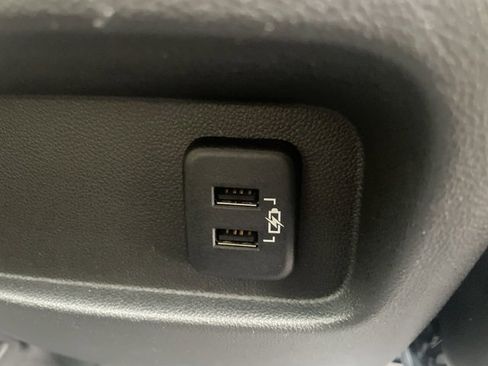 Used 2017 Cadillac XT5 Premium Luxury w/ Driver Assist Package image 42