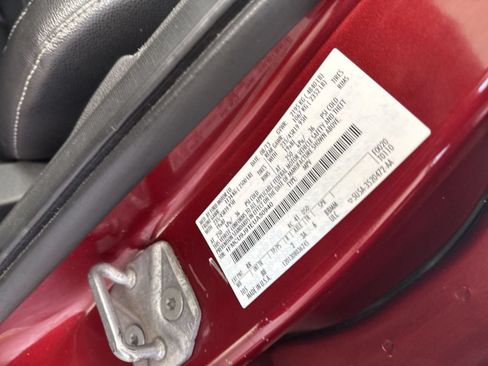 Used 2014 Ford Escape Titanium w/ Equipment Group 401A AWD/4WD image 38