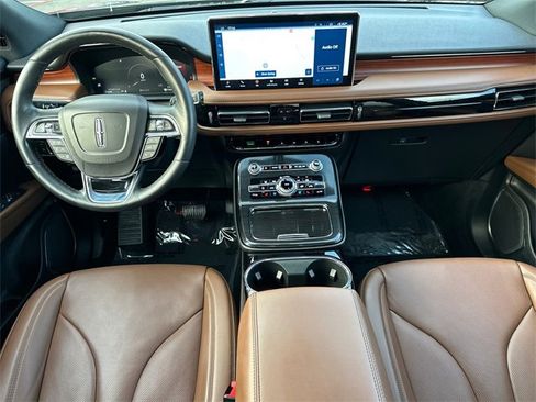 Used 2022 Lincoln Nautilus Reserve w/ Equipment Group 201A image 20