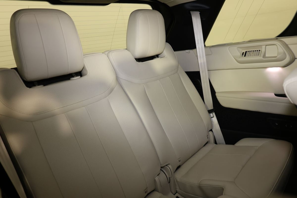 Used 2023 Land Rover Range Rover Long Wheelbase Autobiography AWD/4WD image 43
