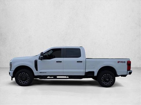 Used 2024 Ford F250 XL w/ STX Appearance Package AWD/4WD image 5