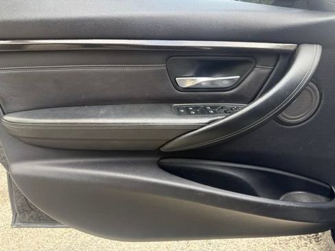 Used 2015 BMW M3 RWD image 16