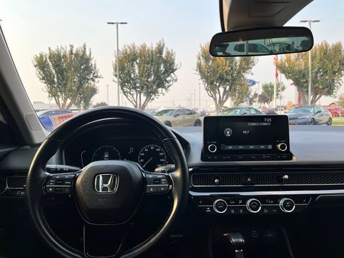 Used 2024 Honda Civic EX image 20