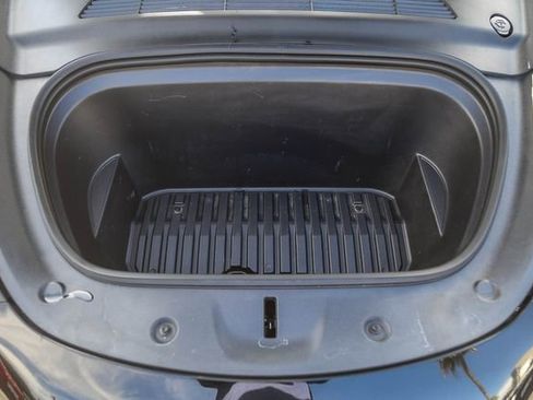 Used 2023 Tesla Model Y Long Range image 24