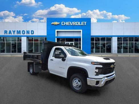 New 2026 Chevrolet Silverado 3500 W/T w/ Snow Plow Prep Package AWD/4WD image 11
