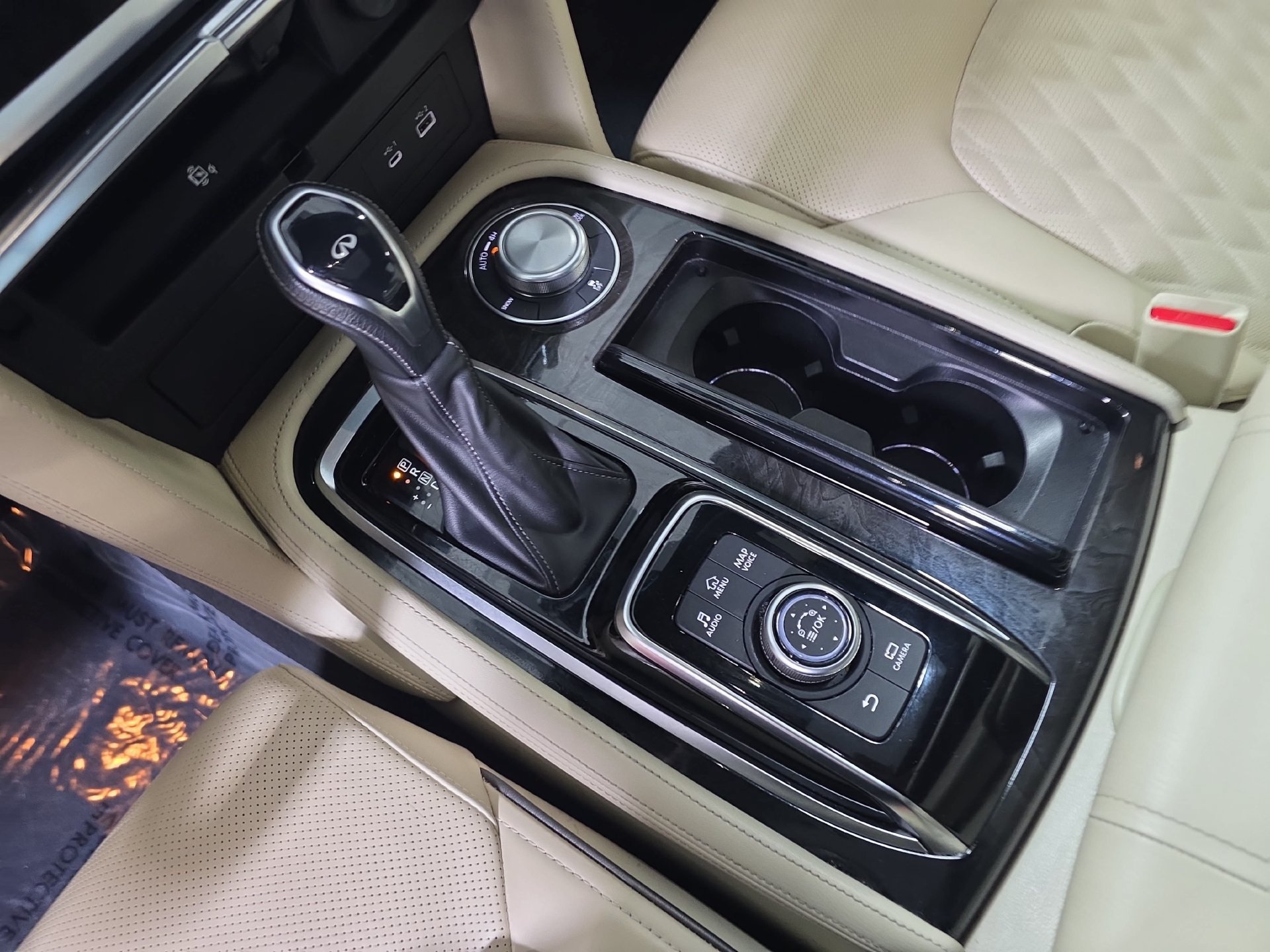 Certified 2024 INFINITI QX80 Sensory AWD/4WD image 25