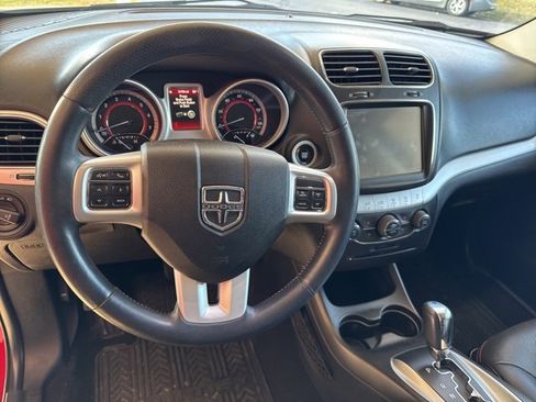 Used 2016 Dodge Journey R/T image 10