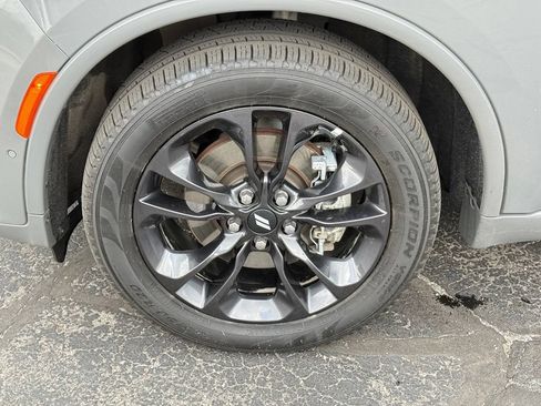 Used 2025 Dodge Durango R/T w/ Blacktop Package AWD/4WD image 12