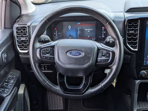 Used 2025 Ford Ranger XLT w/ FX4 Off-Road Package AWD/4WD image 13