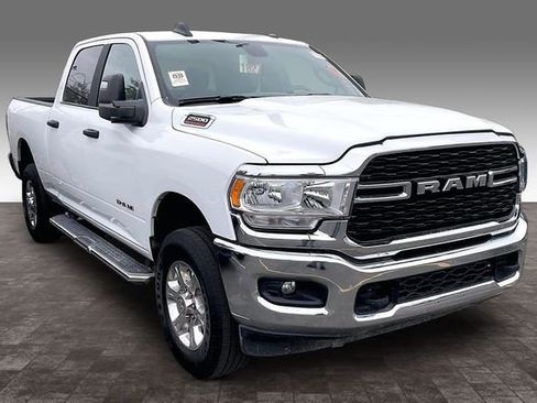Used 2024 RAM 2500 Big Horn w/ Bed Utility Group AWD/4WD image 2