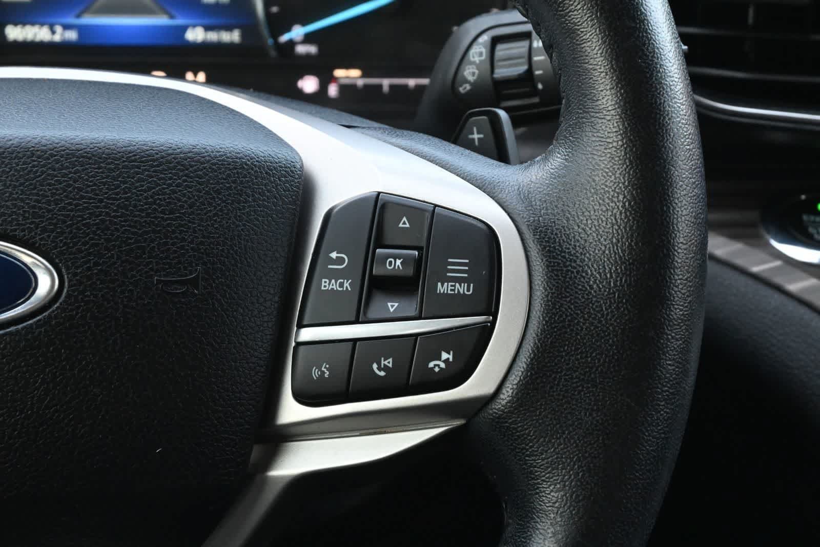 Used 2021 Ford Explorer Limited w/ Hybrid Equipment Group 310A AWD/4WD image 10