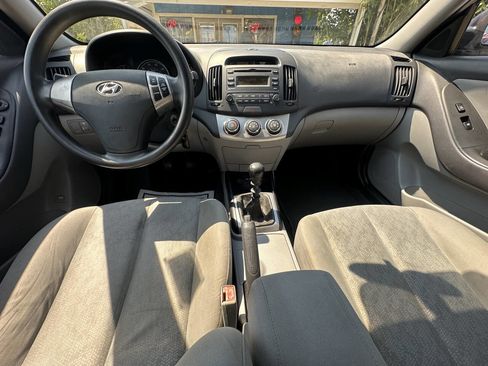 Used 2010 Hyundai Elantra w/ Comfort Pkg 2 image 15