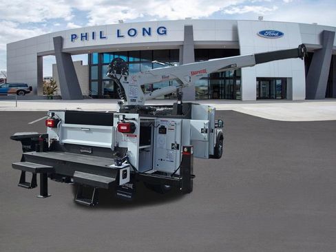 New 2026 Ford F550 4x4 Crew Cab image 4