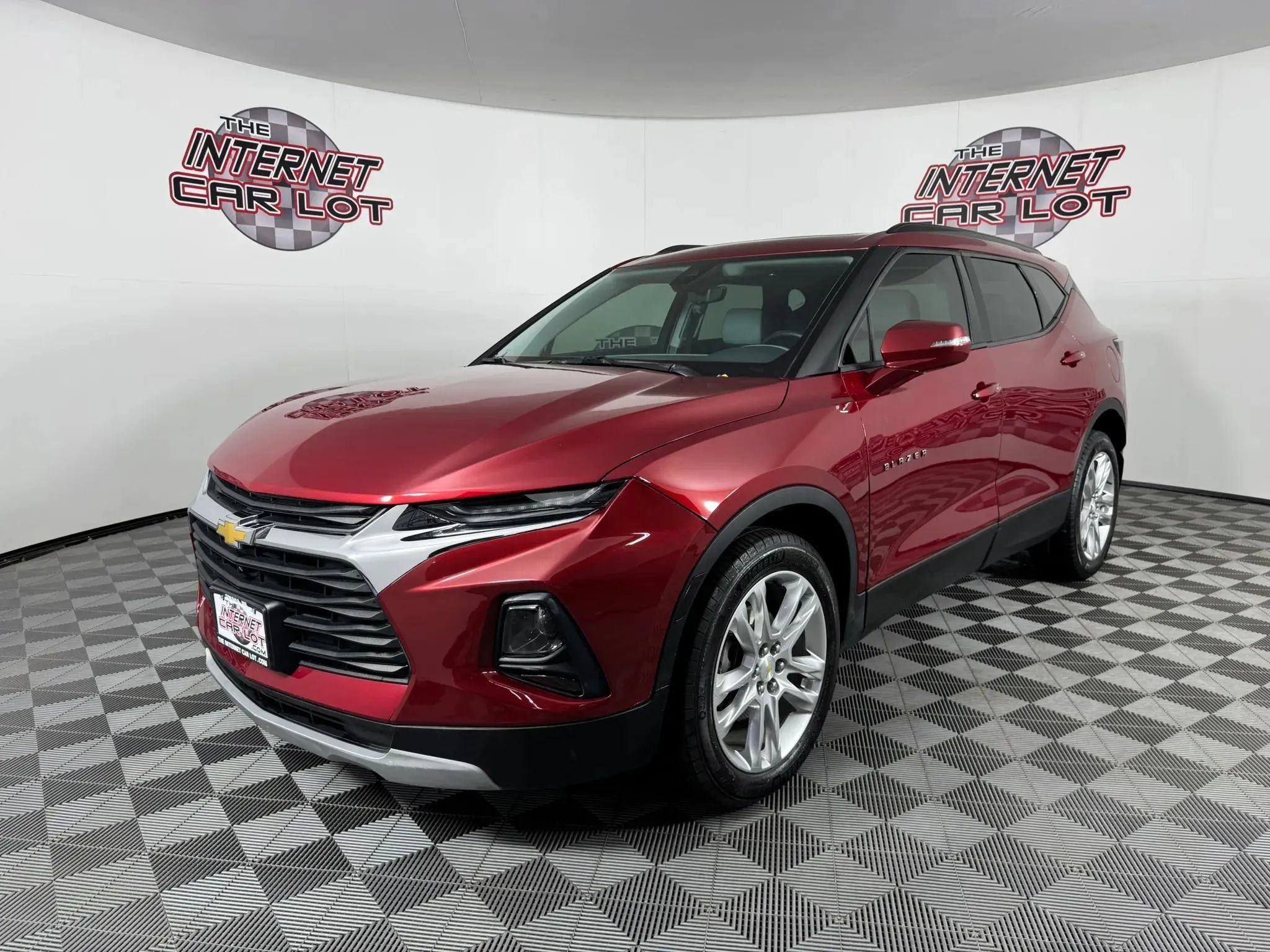 Used 2019 Chevrolet Blazer LT w/ Sun and Wheels Package AWD/4WD image 3