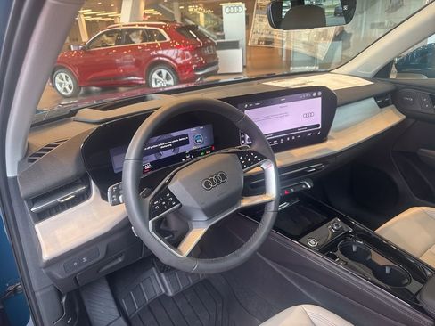 New 2026 Audi Q3 quattro 2.0T AWD/4WD image 22