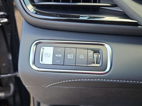 New 2026 Buick Enclave Sport Touring w/ Power Package FWD image 19