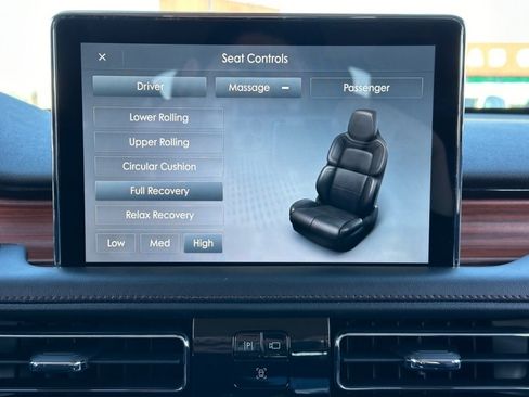 Used 2020 Lincoln Aviator Reserve w/ Equipment Group 201A AWD/4WD image 26