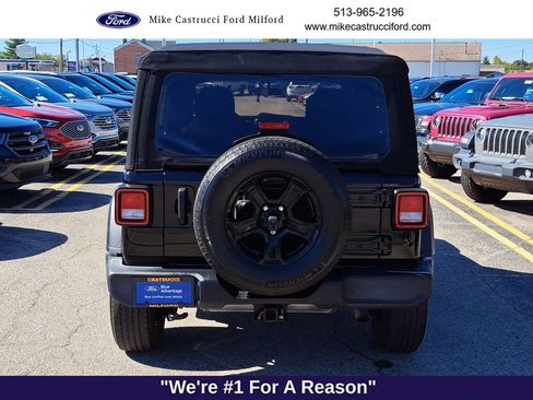 Used 2021 Jeep Wrangler Unlimited Sport image 4