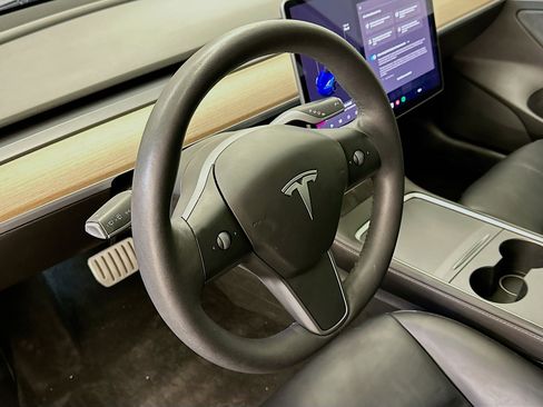 Used 2022 Tesla Model 3 Performance image 17